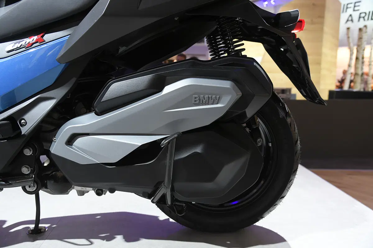 EICMA 2017: BMW C 400 X, foto e dati (22)
