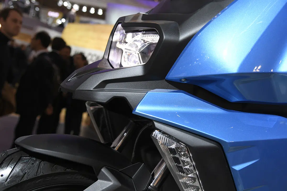 EICMA 2017: BMW C 400 X, foto e dati (25)