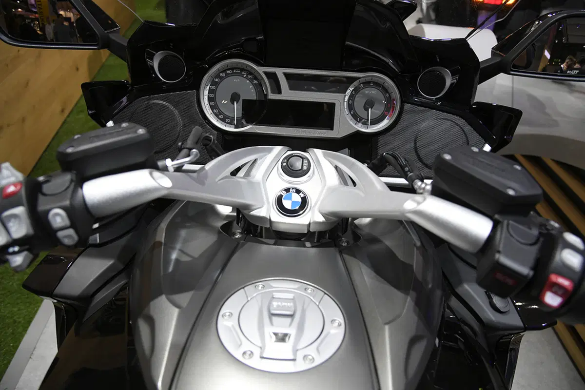 EICMA 2017: BMW K 1600 Grand America, foto e dati (21)