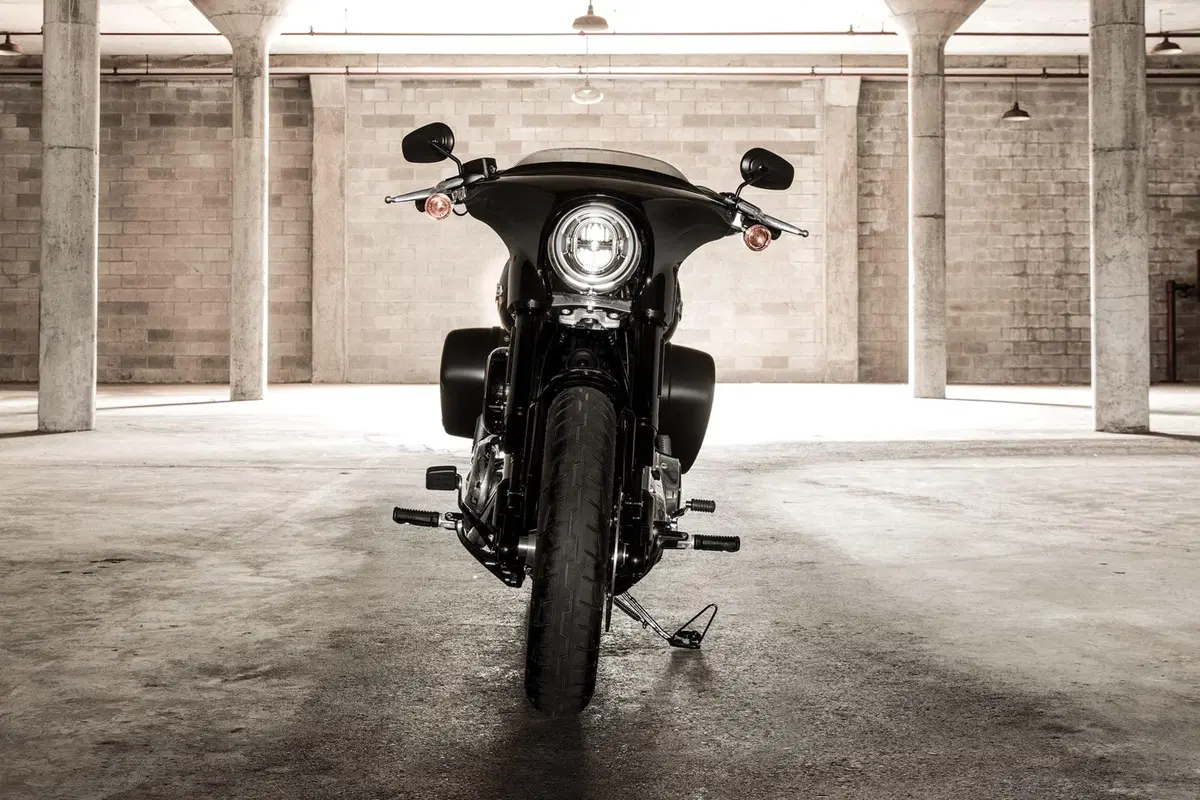 Harley-Davidson Softail 107 Sport Glide (2018 - 20) (3)