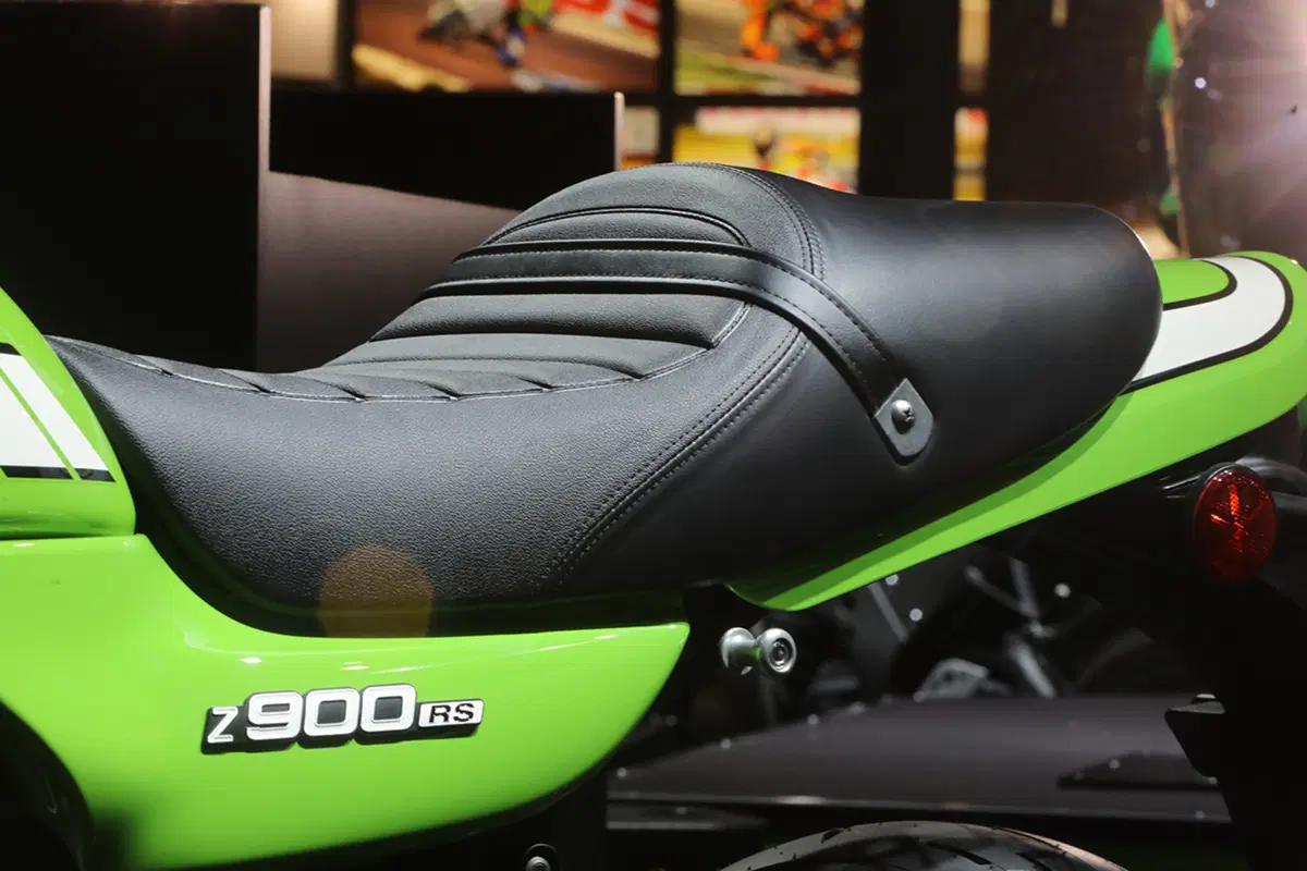 EICMA 2017: Kawasaki Z 900RS ed RS CAFE, foto, dati e prezzi (26)