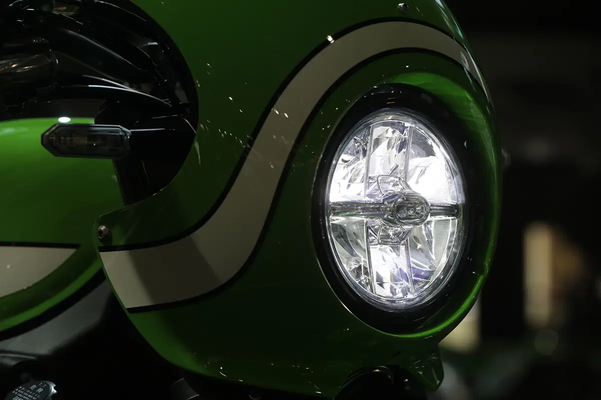 EICMA 2017: Kawasaki Z 900RS ed RS CAFE, foto, dati e prezzi (3)