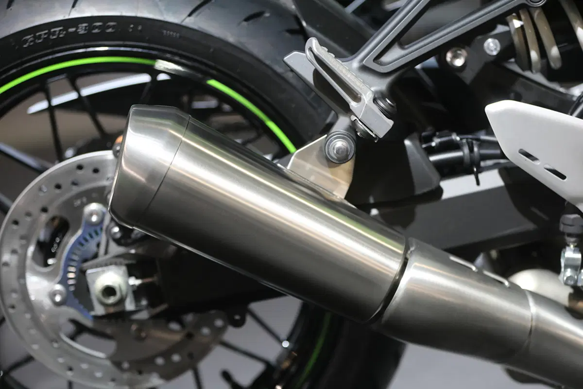 EICMA 2017: Kawasaki Z 900RS ed RS CAFE, foto, dati e prezzi (32)