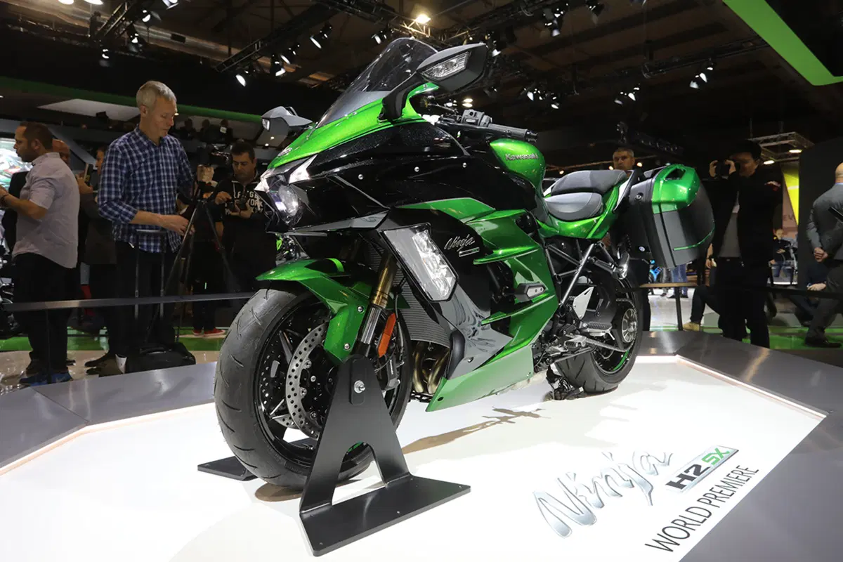 EICMA 2017: Kawasaki Ninja ZX-10R SE, foto, dati e prezzo (12)