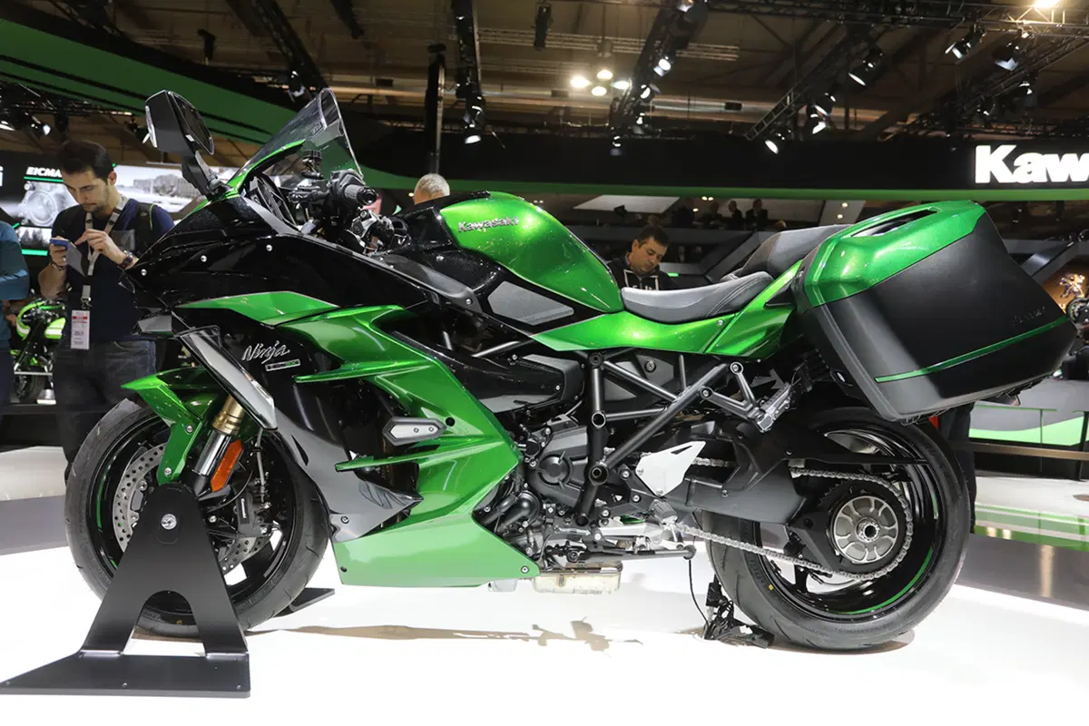 EICMA 2017: Kawasaki Ninja ZX-10R SE, foto, dati e prezzo (13)