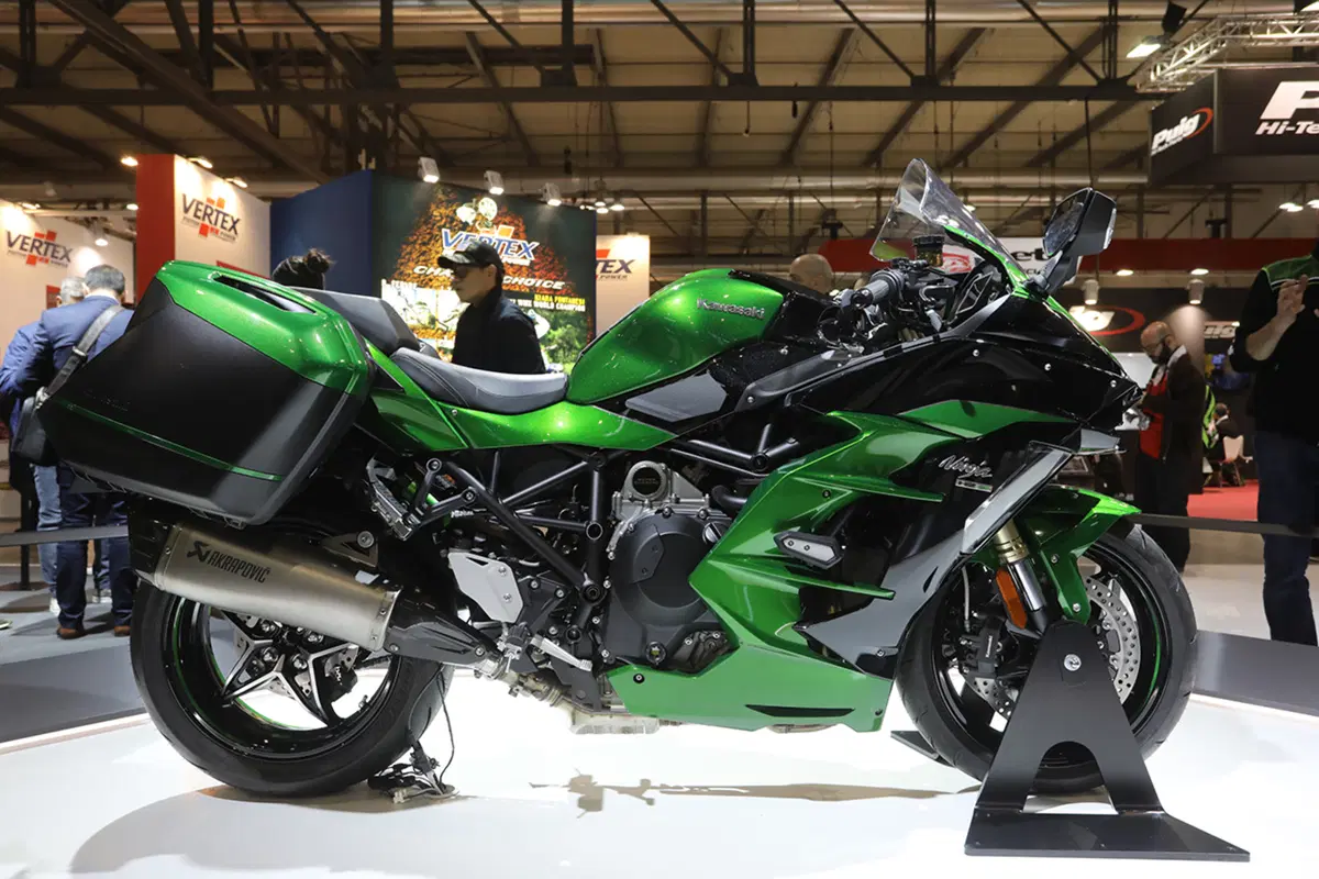 EICMA 2017: Kawasaki Ninja ZX-10R SE, foto, dati e prezzo (16)