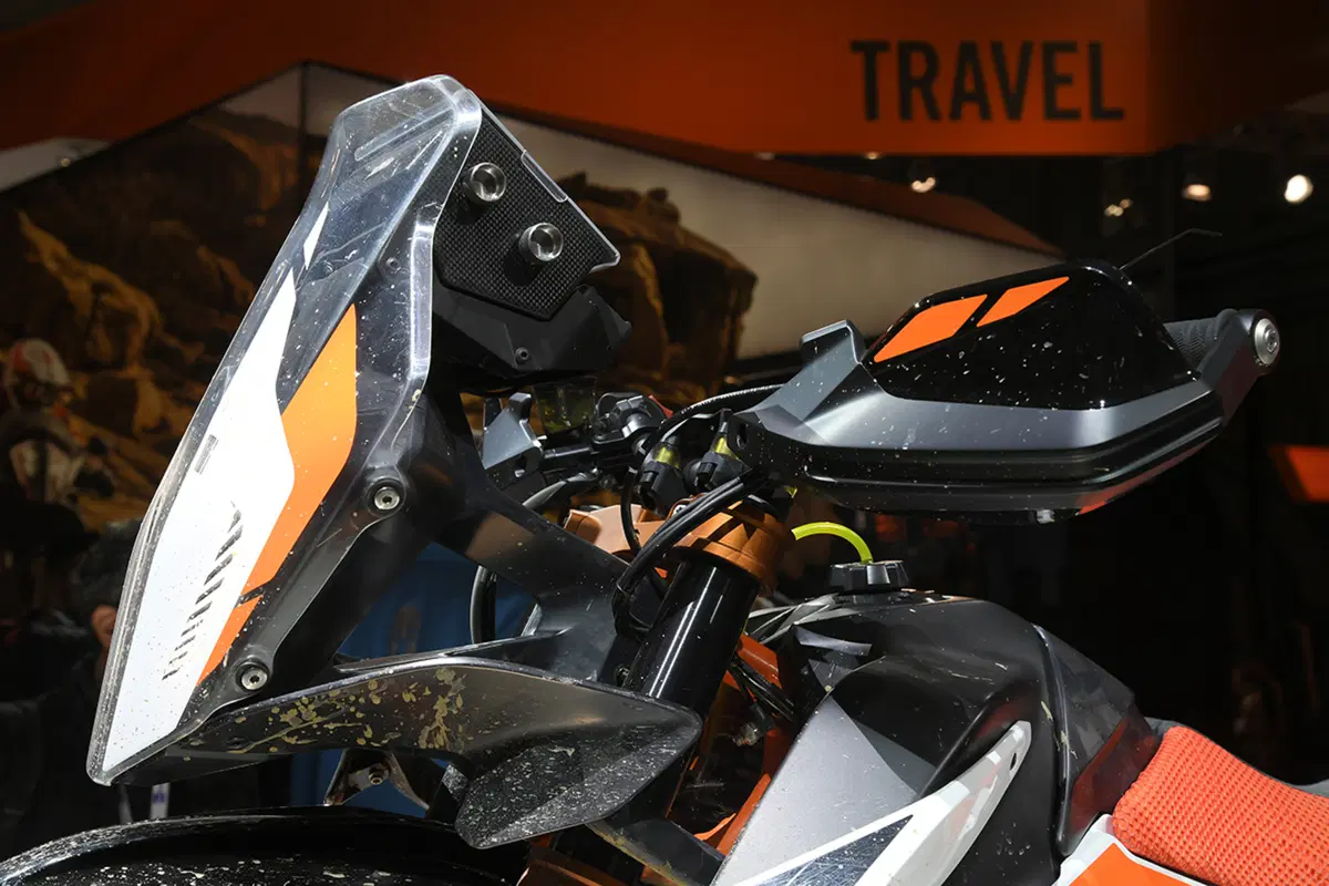 EICMA 2017: KTM 790 Adventure R concept: foto, video e dati (14)