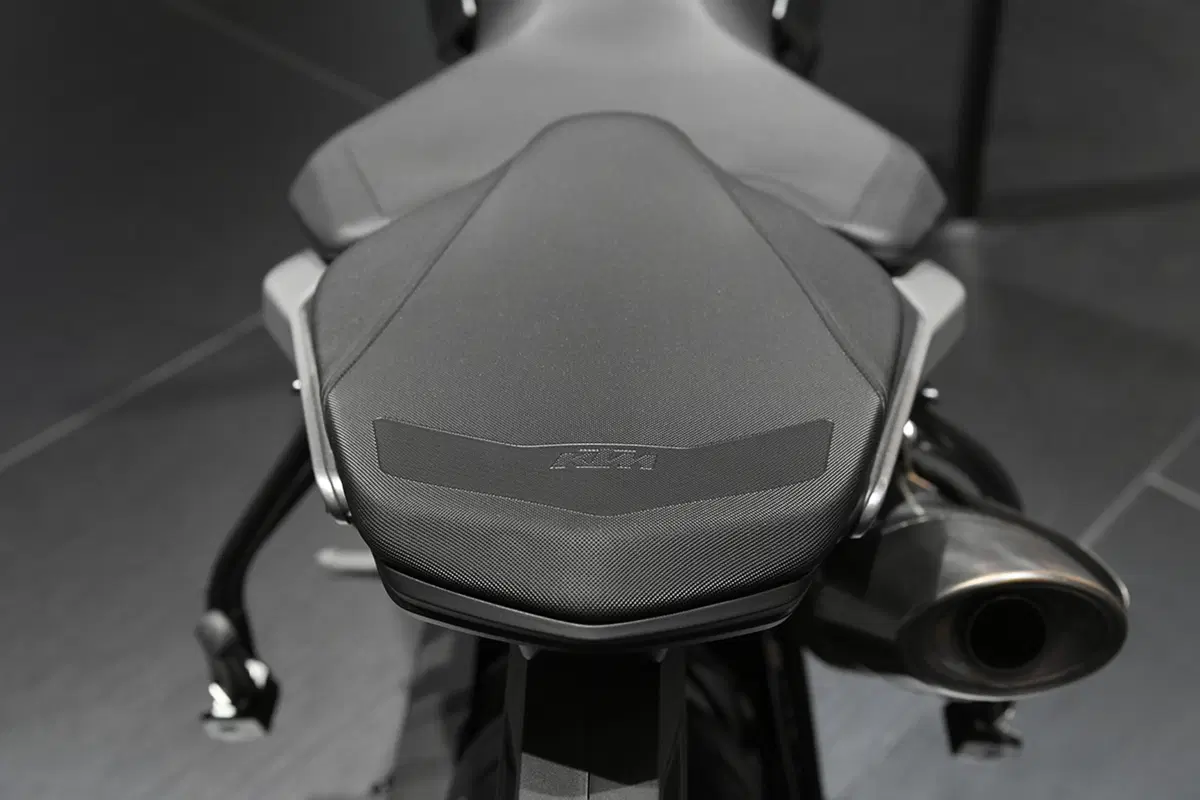 EICMA 2017: KTM Duke 790, foto e dati (39)