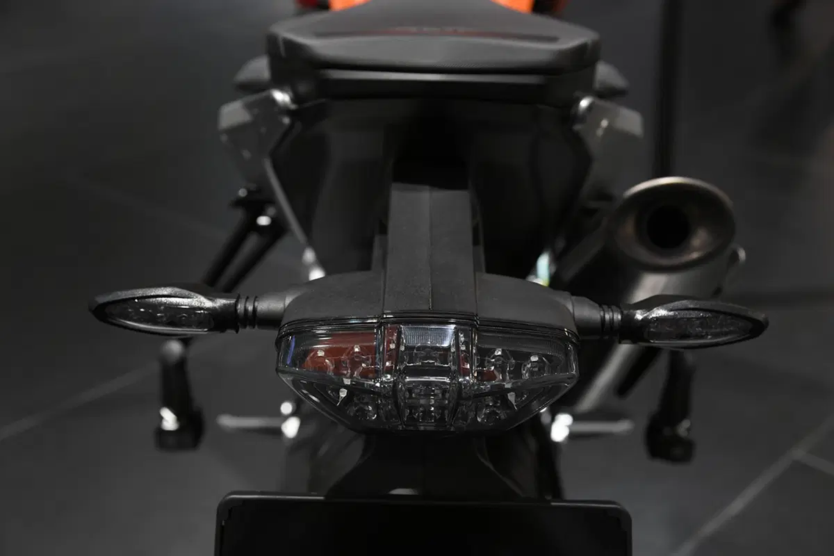 EICMA 2017: KTM Duke 790, foto e dati (40)
