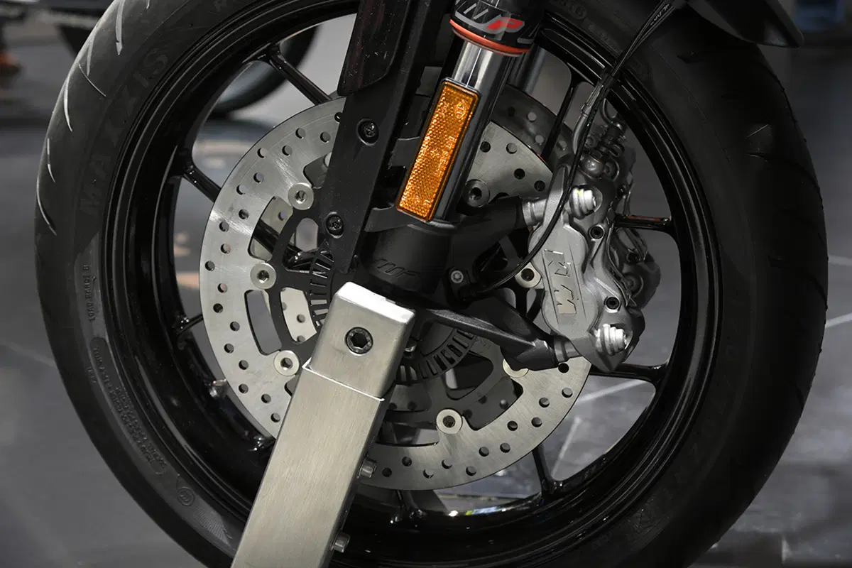 EICMA 2017: KTM Duke 790, foto e dati (42)
