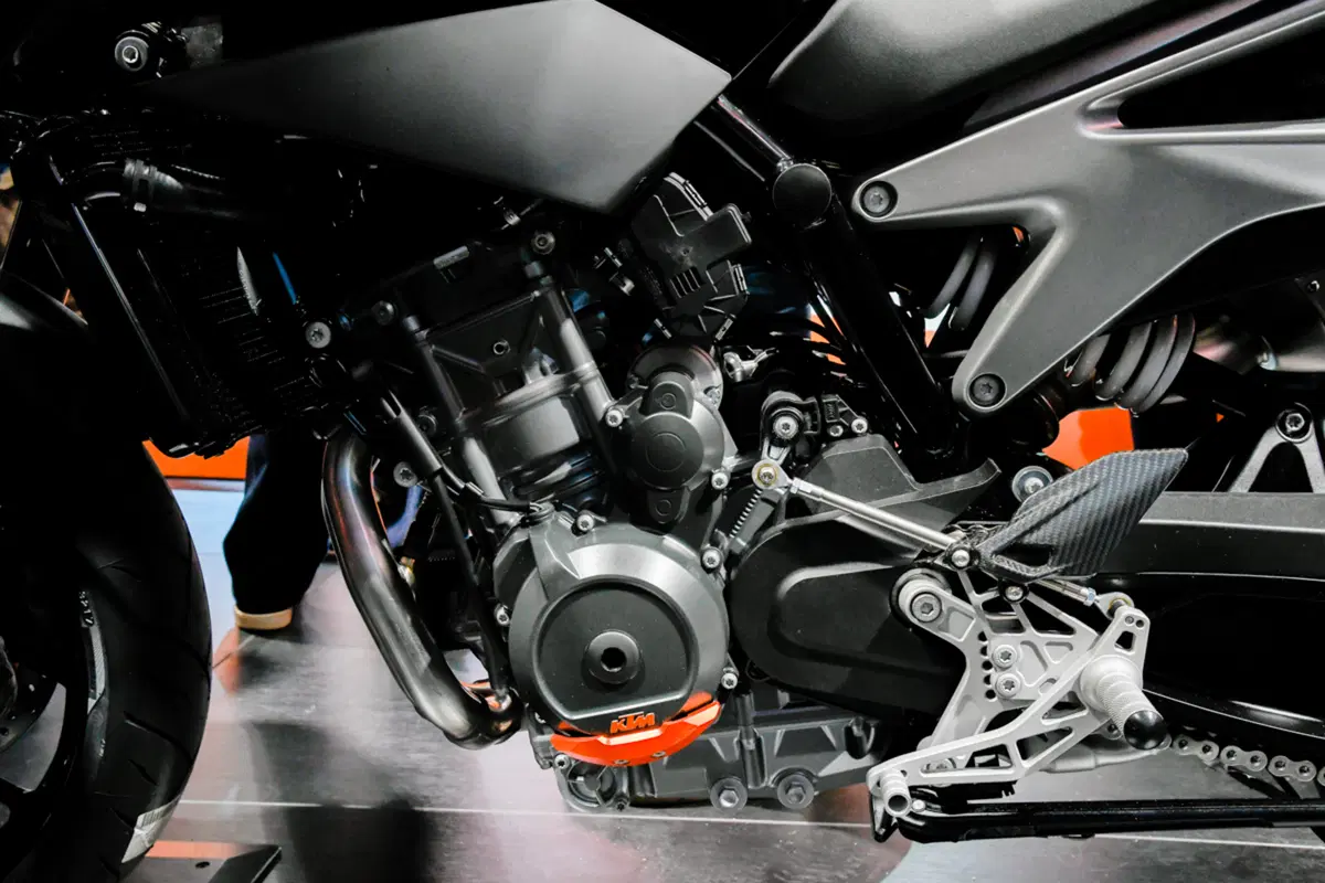 EICMA 2017: KTM Duke 790, foto e dati (47)