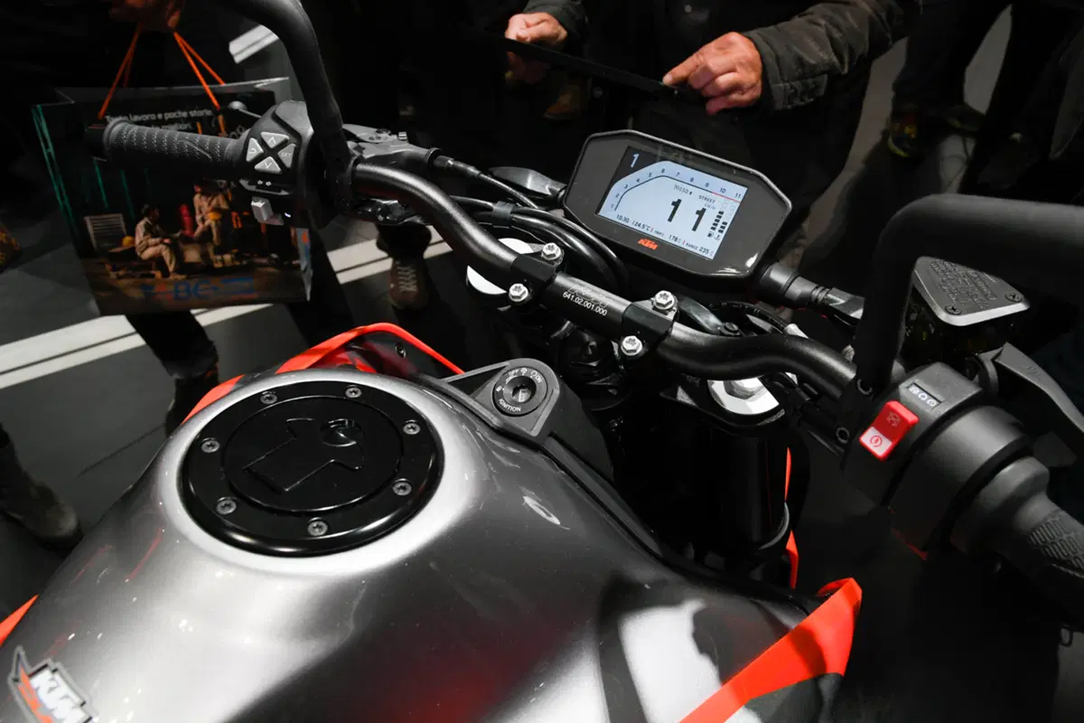 EICMA 2017: KTM Duke 790, foto e dati (48)