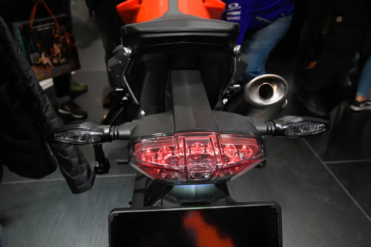 EICMA 2017: KTM Duke 790, foto e dati (50)