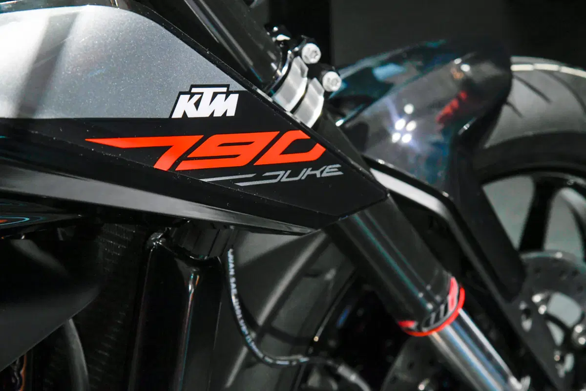 EICMA 2017: KTM Duke 790, foto e dati (51)