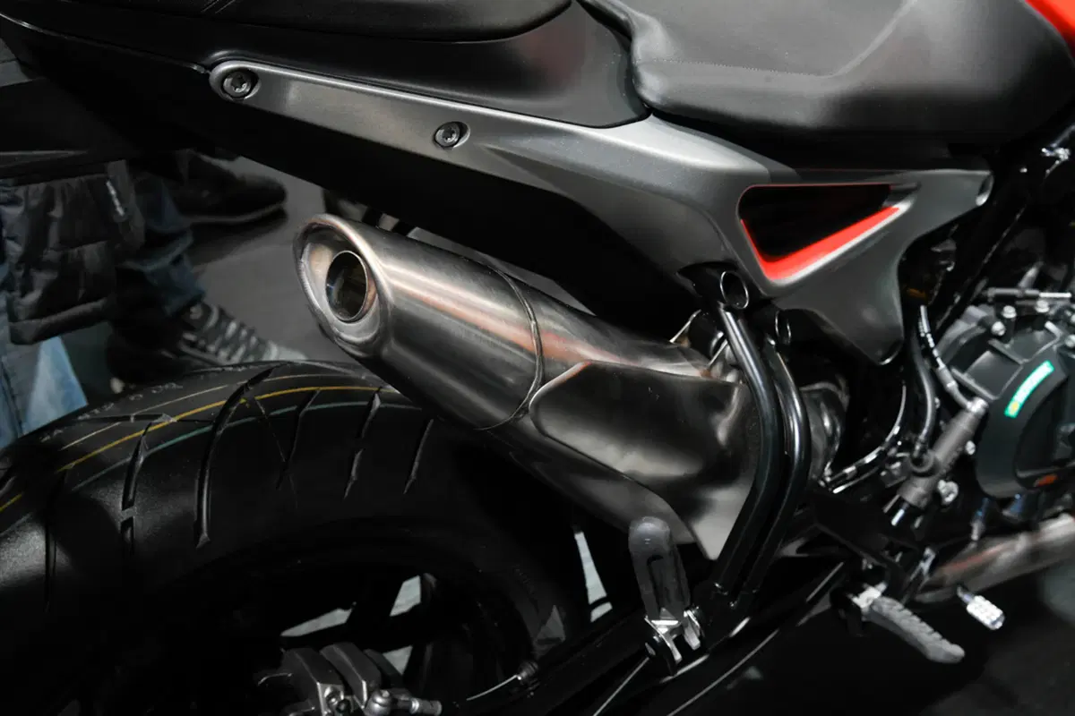EICMA 2017: KTM Duke 790, foto e dati (52)