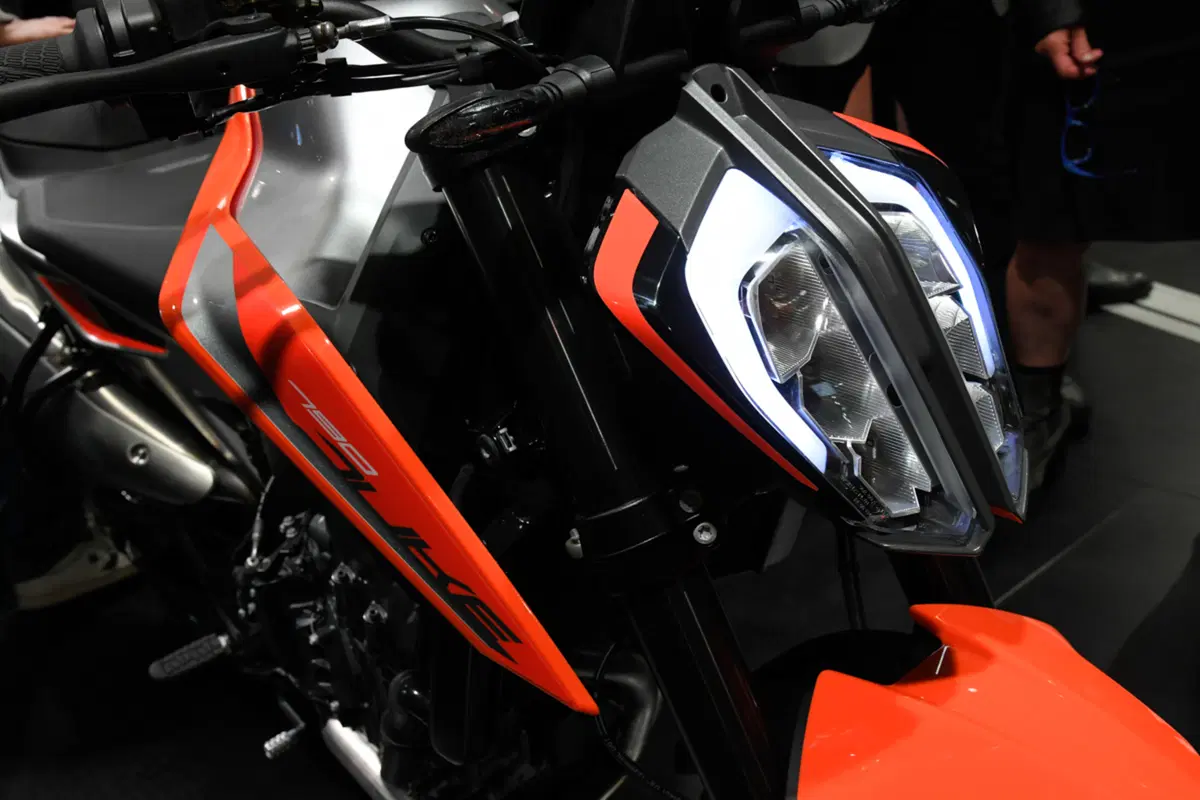 EICMA 2017: KTM Duke 790, foto e dati (55)