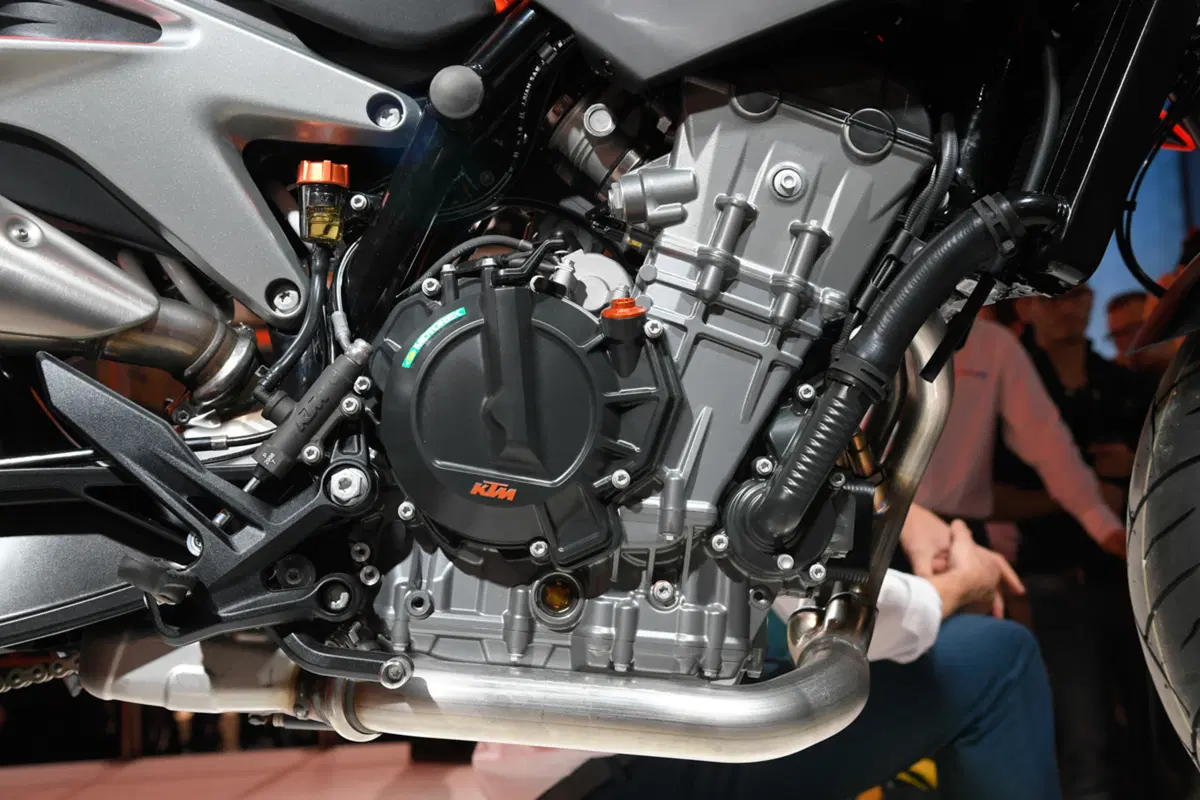 EICMA 2017: KTM Duke 790, foto e dati (57)