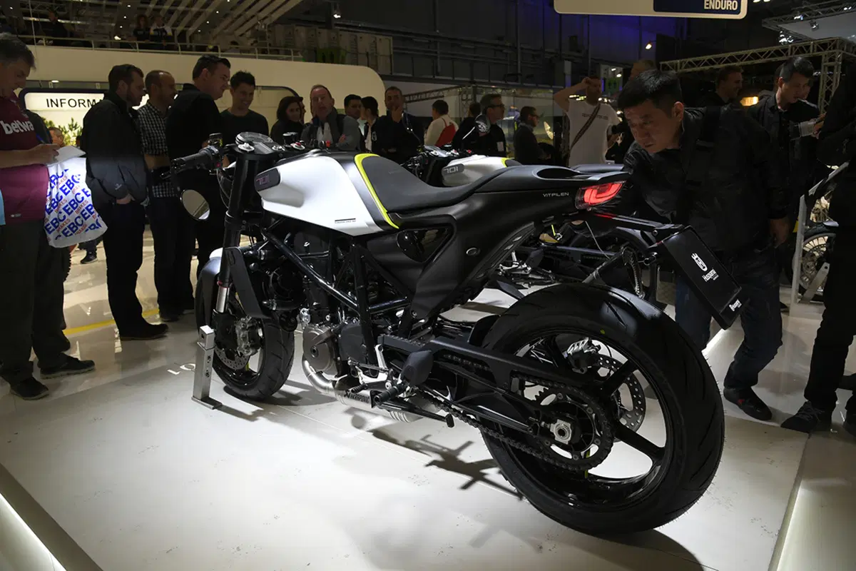 EICMA 2017: Husqvarna Vitpilen 701, foto e dati (18)