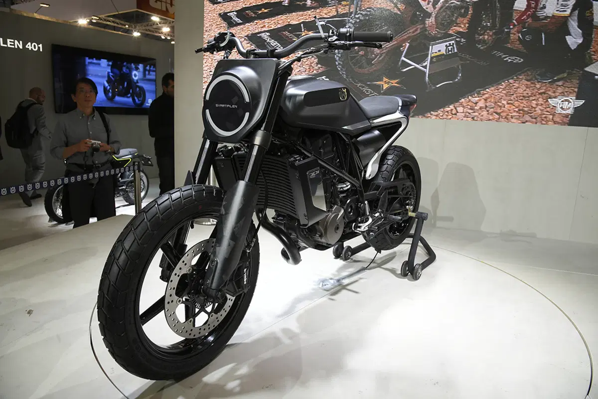 EICMA 2017: Husqvarna Svartpilen 701, foto e dati (10)