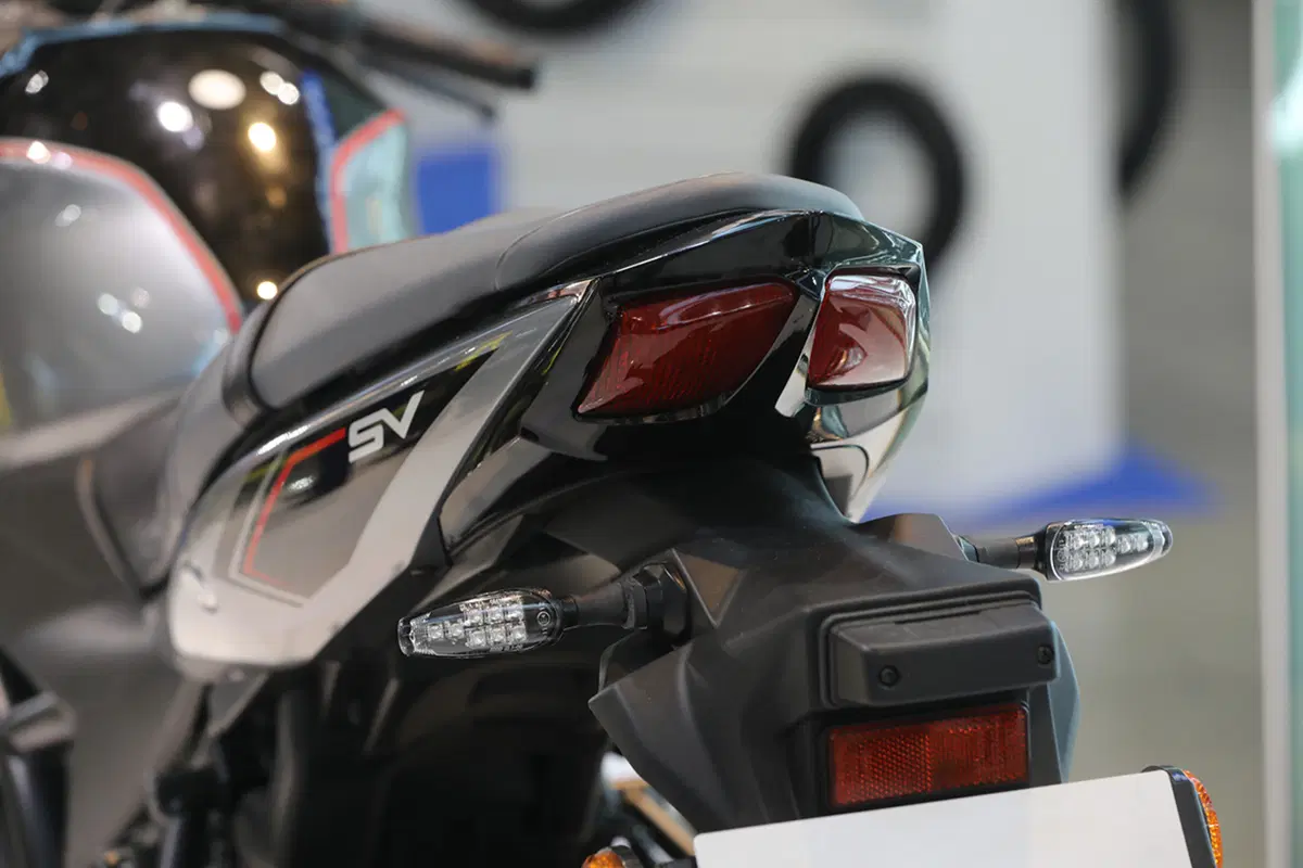 EICMA 2017: Suzuki SV 650X, foto e dati (37)