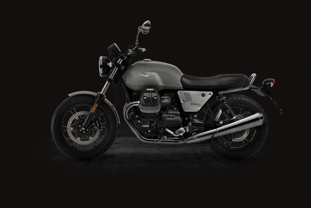 Moto Guzzi V7 V7 III Milano (2018 - 20) (2)