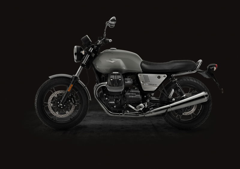 Moto Guzzi V7 V7 III Milano (2018 - 20) (2)