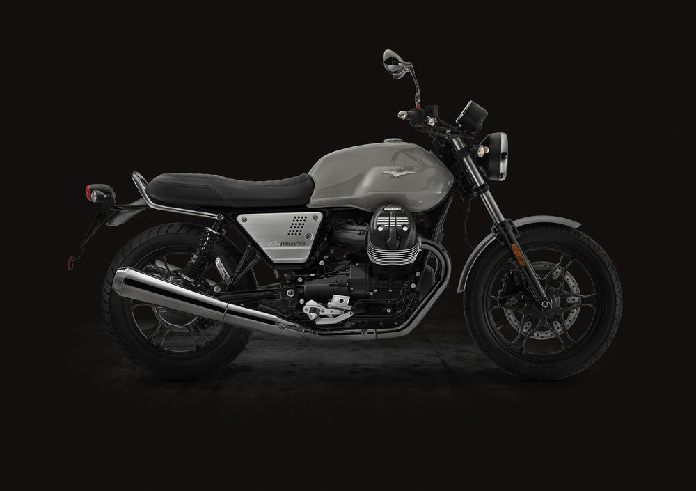 Moto Guzzi V7 III Milano (2018 - 20) (4)