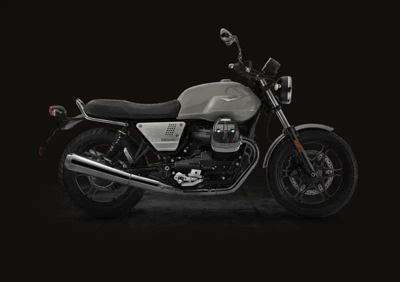 Moto Guzzi V7 V7 III Milano (2018 - 20) (4)