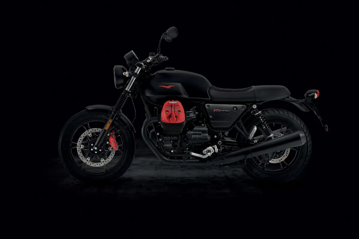 Moto Guzzi V7 V7 III Carbon (2018 - 20) (4)