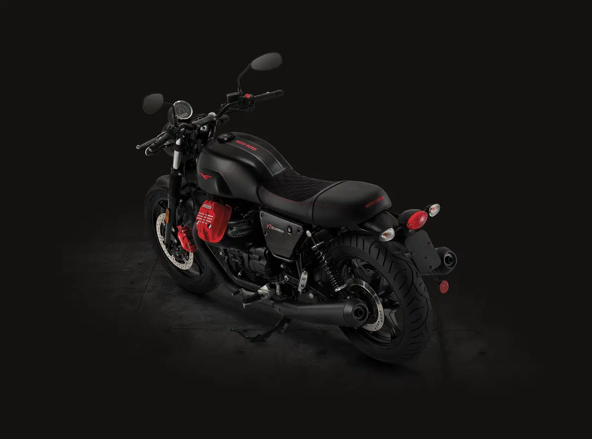 Moto Guzzi V7 V7 III Carbon (2018 - 20) (6)