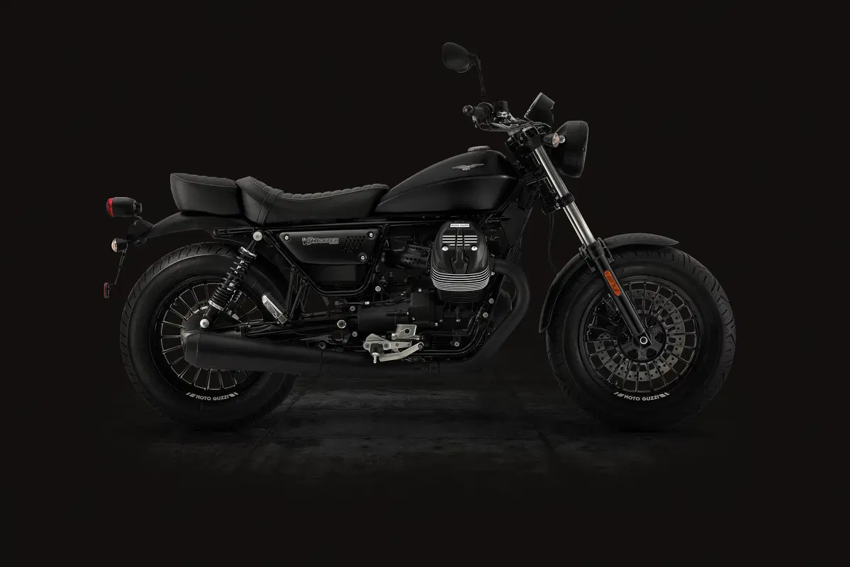 Moto Guzzi V9 V9 Bobber (2018 - 20) (3)