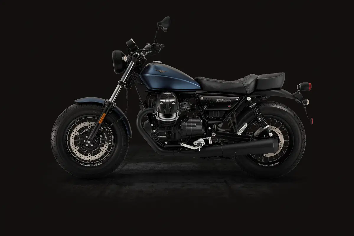 Moto Guzzi V9 V9 Bobber (2018 - 20) (6)