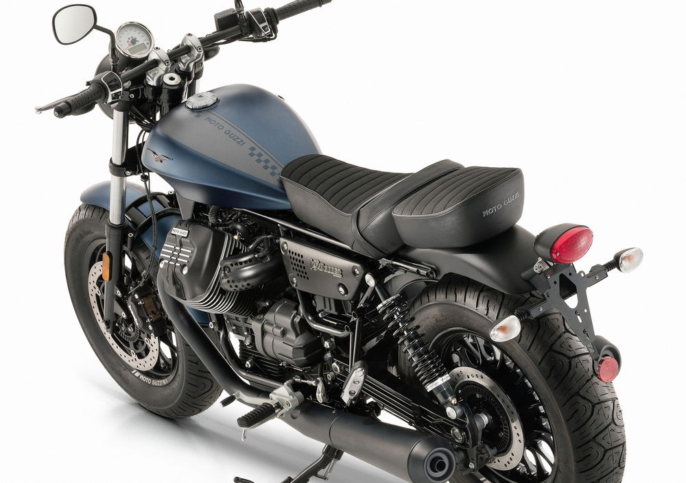 Moto Guzzi V9 Bobber (2018 - 20)