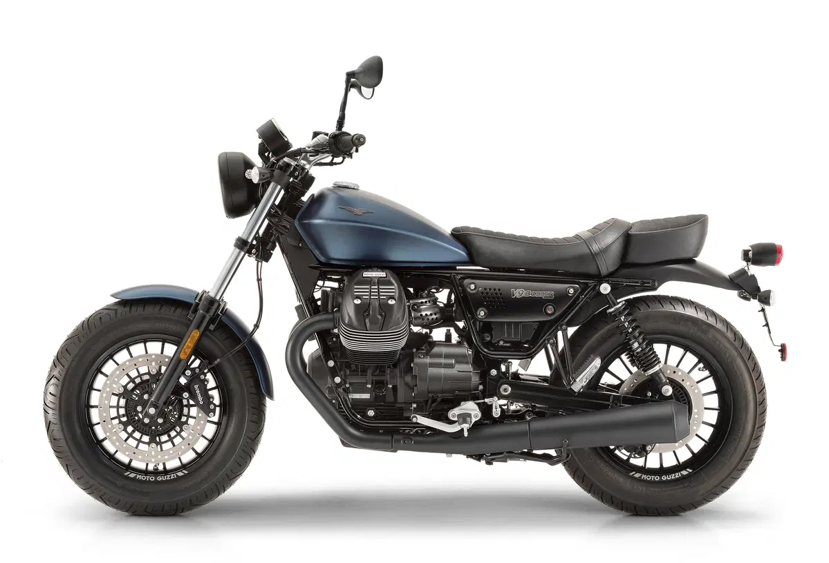 Moto Guzzi V9 V9 Bobber (2018 - 20) (9)