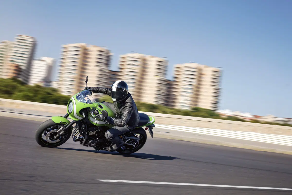 Kawasaki Z 900 RS Z 900 RS Cafè (2018 - 21) (2)