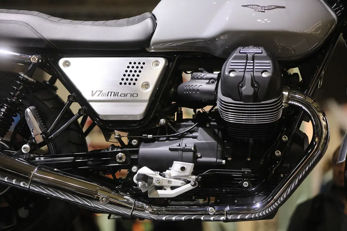 EICMA 2017: Moto Guzzi V7 III e V9 MY 2018 (21)