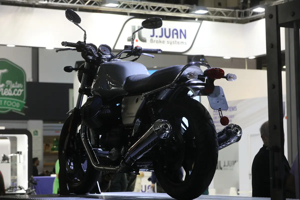 EICMA 2017: Moto Guzzi V7 III e V9 MY 2018 (26)