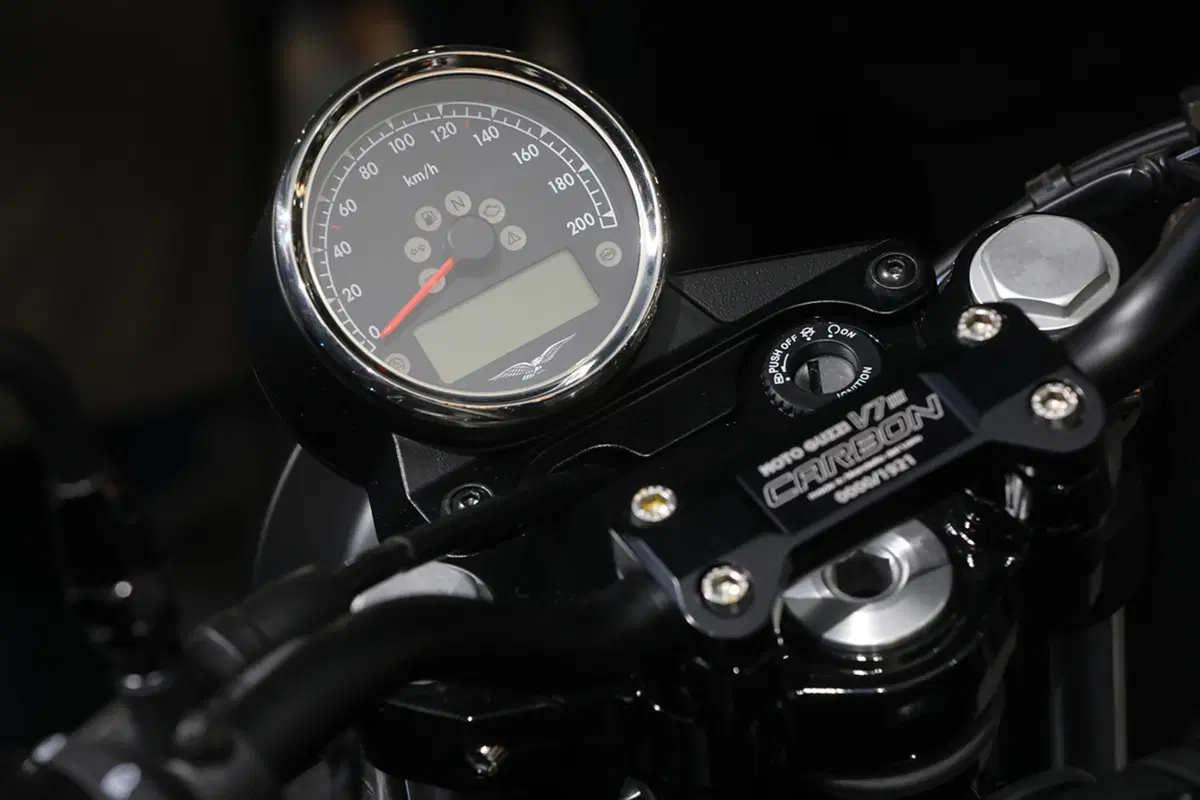 EICMA 2017: Moto Guzzi V7 III e V9 MY 2018 (31)