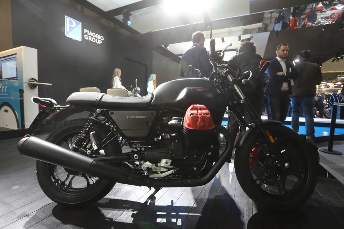 EICMA 2017: Moto Guzzi V7 III e V9 MY 2018 (33)
