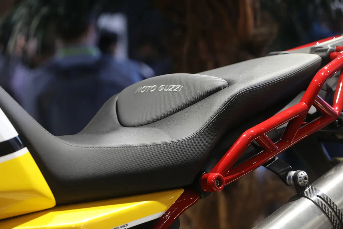 EICMA 2017: Moto Guzzi Concept V85, pensata per i lunghi viaggi (3)