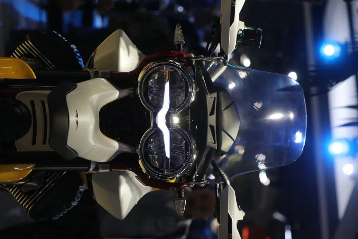 EICMA 2017: Moto Guzzi Concept V85, pensata per i lunghi viaggi (7)