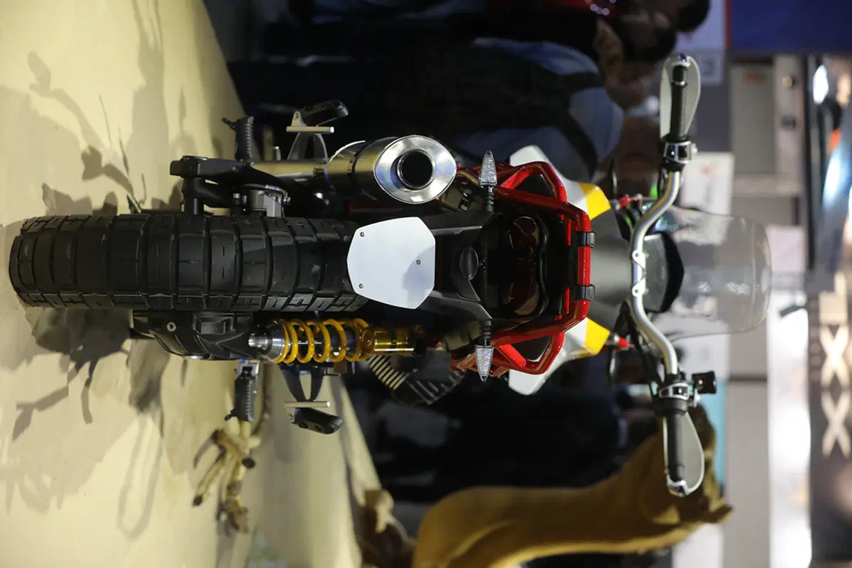 EICMA 2017: Moto Guzzi Concept V85, pensata per i lunghi viaggi (13)