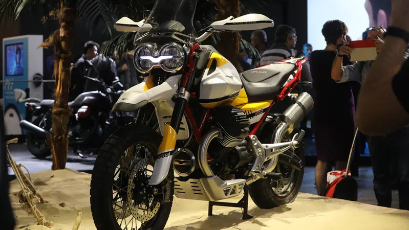 EICMA 2017: Moto Guzzi Concept V85, pensata per i lunghi viaggi