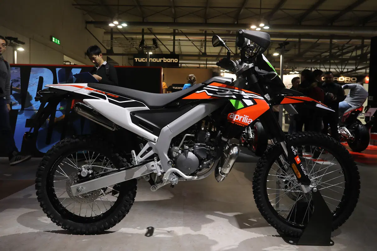 EICMA 2017: i modelli 50 cc del gruppo Piaggio dedicati ai più giovani (13)