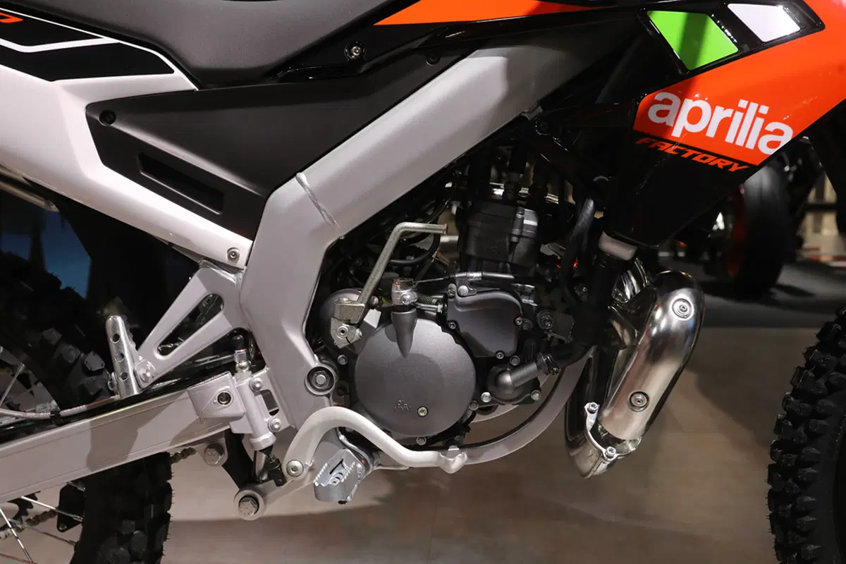 EICMA 2017: i modelli 50 cc del gruppo Piaggio dedicati ai più giovani (14)