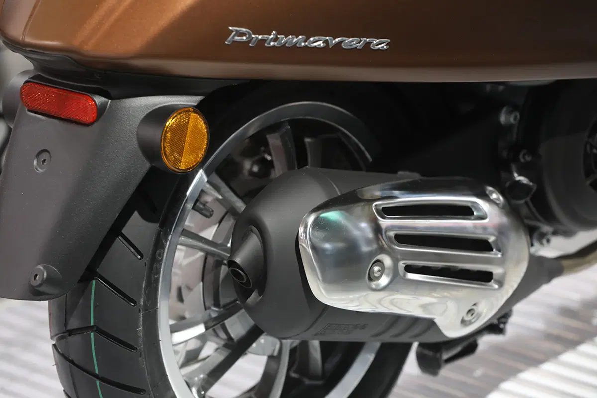 EICMA 2017: Vespa Primavera e Vespa Sprint si rinnovano (11)