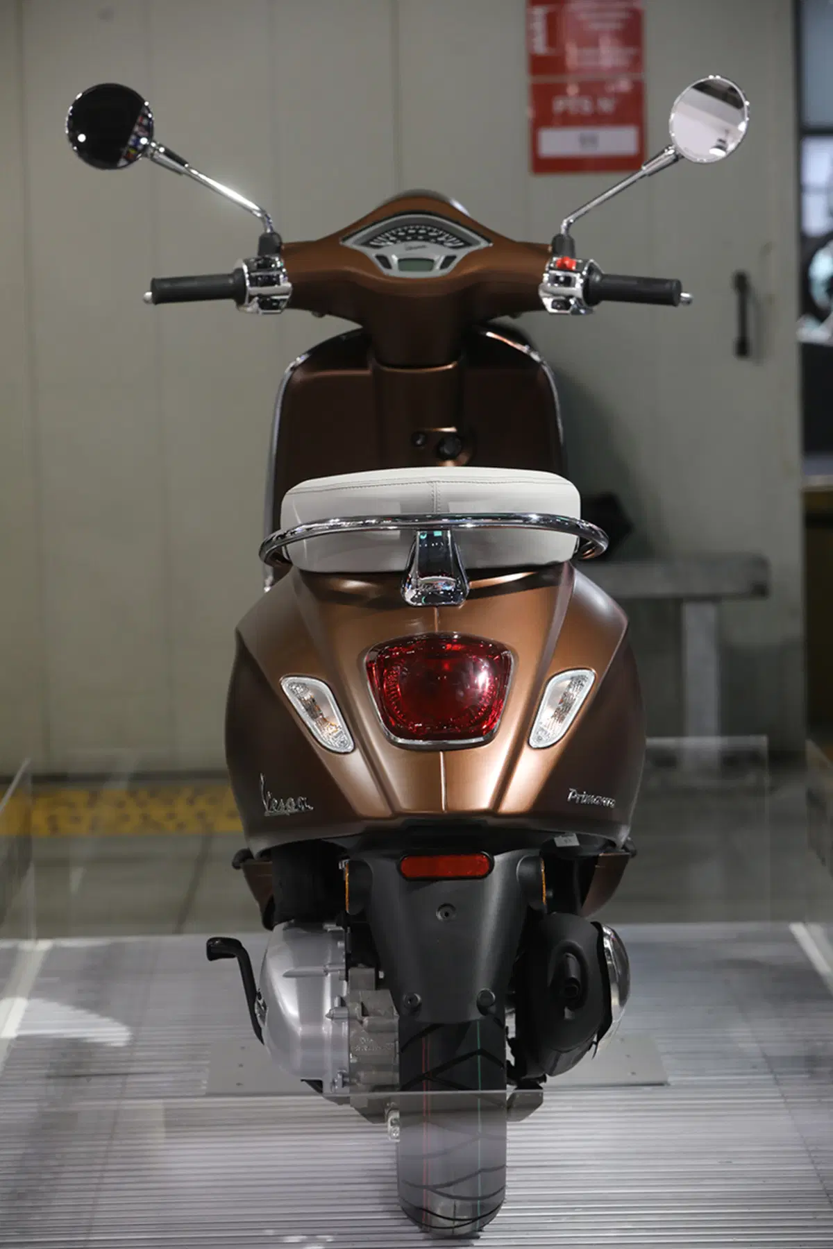 EICMA 2017: Vespa Primavera e Vespa Sprint si rinnovano (23)