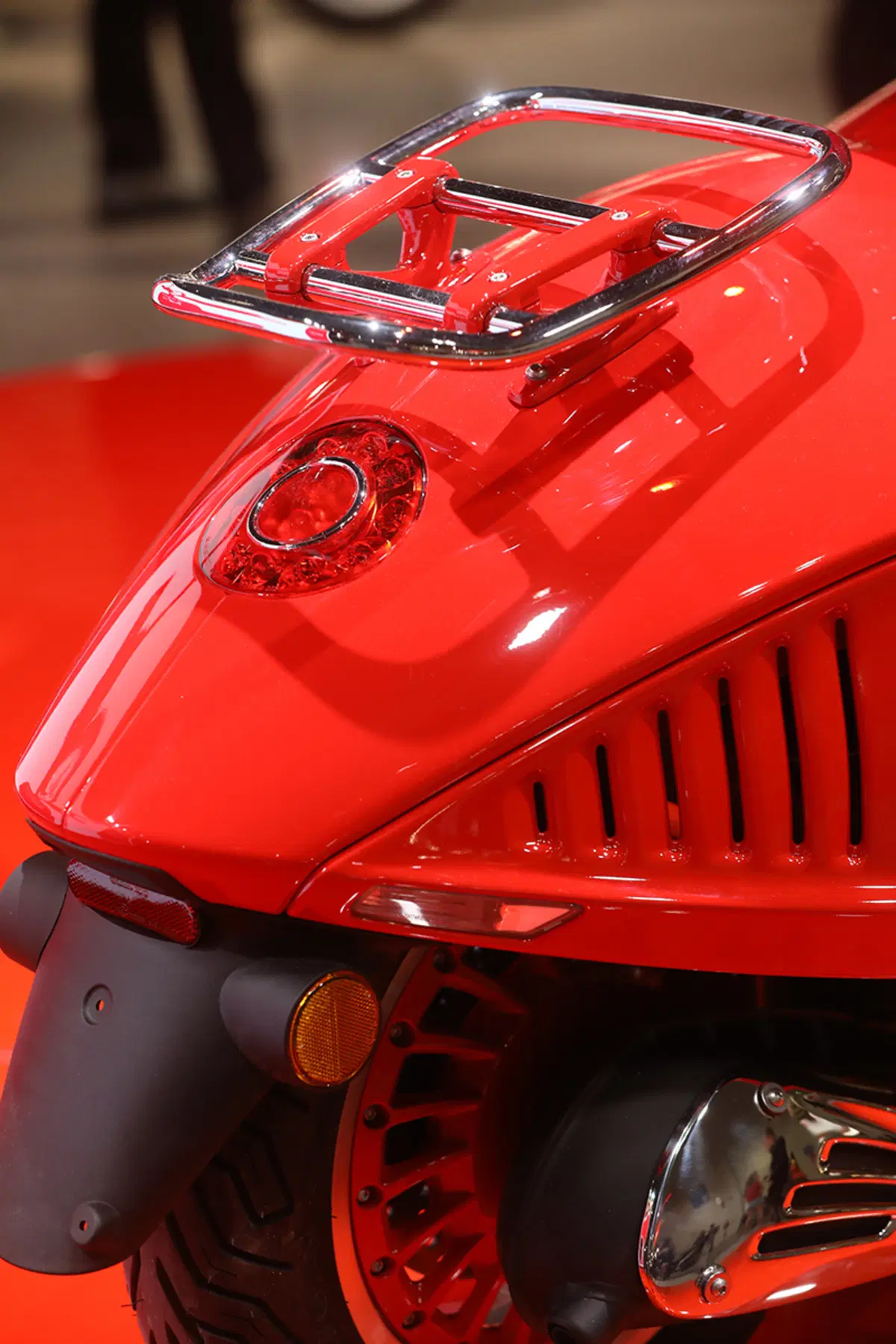 EICMA 2017: Vespa Primavera e Vespa Sprint si rinnovano (26)