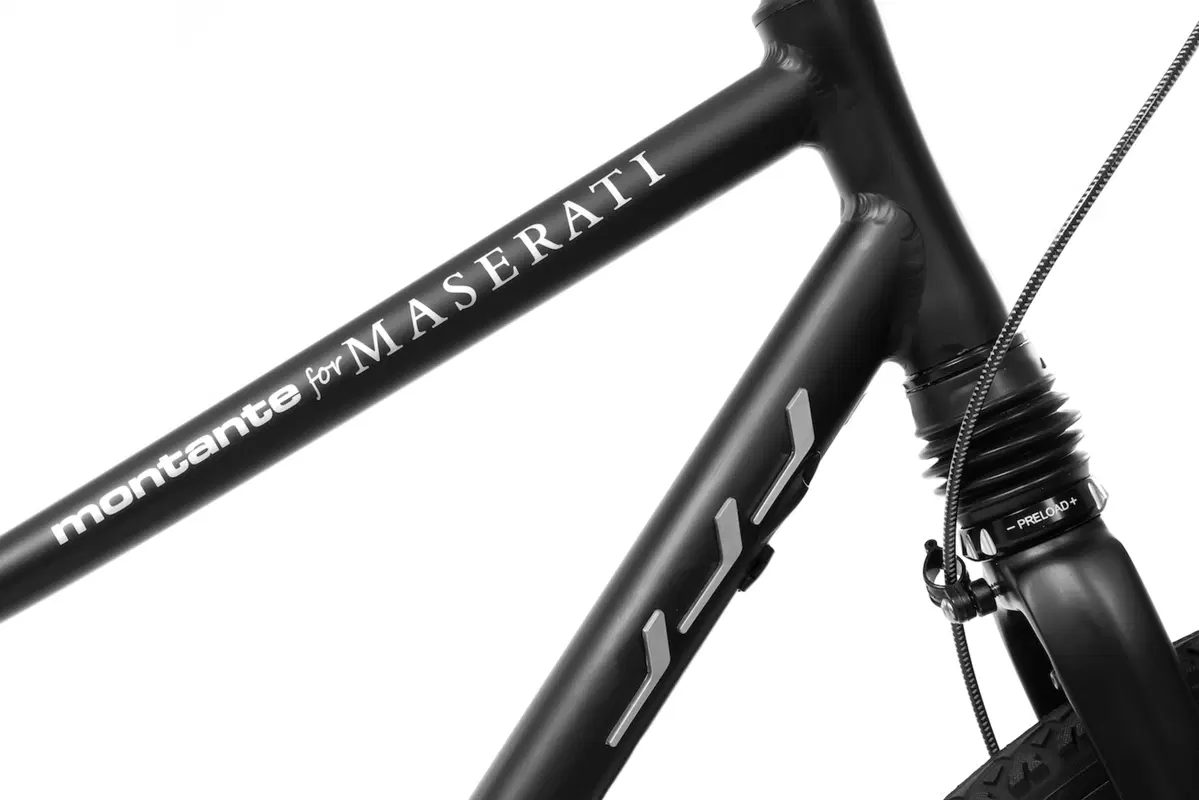 Eicma 2017: Montante Cicli omaggia Maserati  (7)