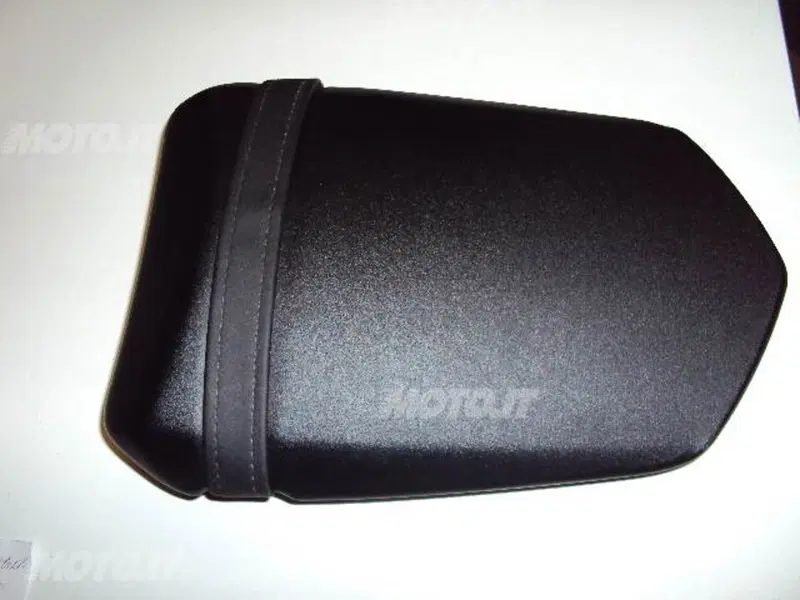 Sella ORIGINALE anteriore e posteriore R1 2004-200 Yamaha Selle anteriore e posteriore per Yamaha R1 anni 2004-2006 (2)